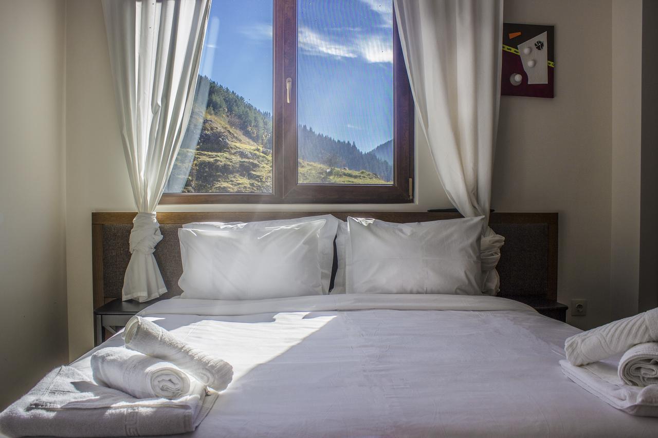 Trigrad Hotel Экстерьер фото